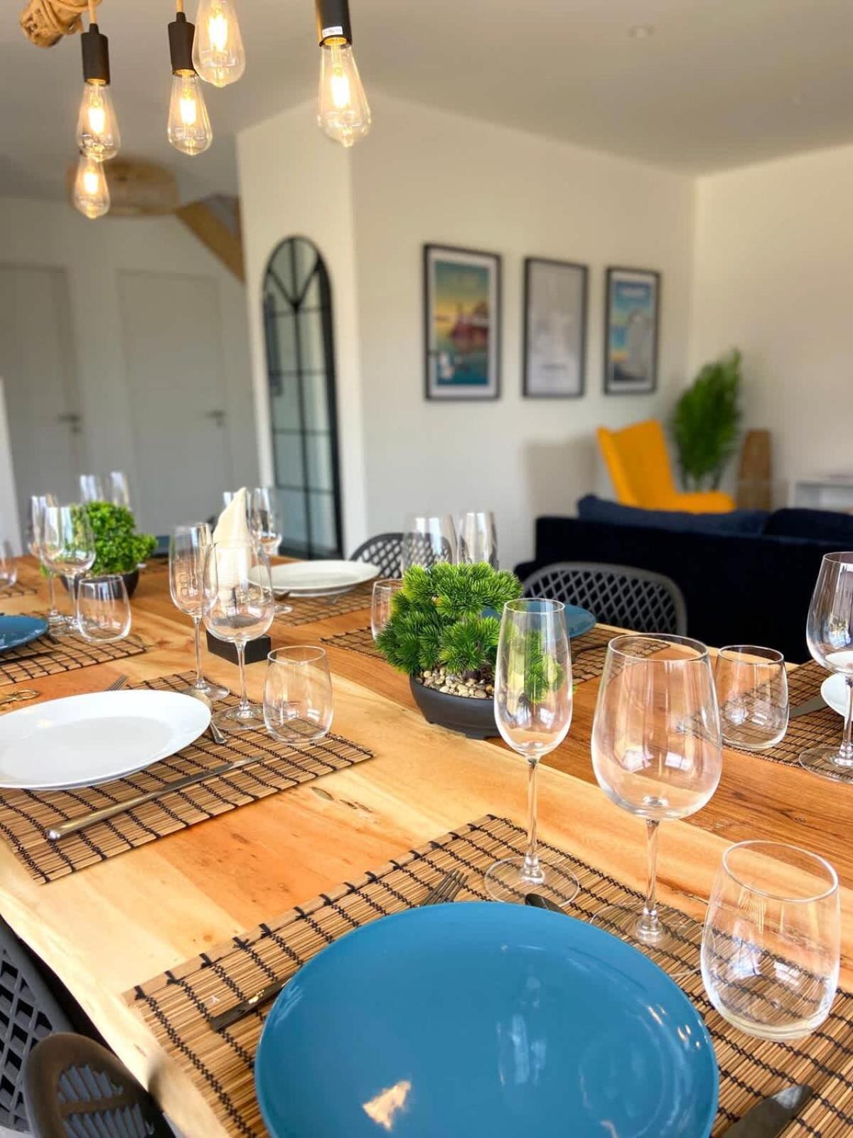 Carantec 4 Stars Villa With Jacuzzi And Garden For 8 Persons 외부 사진
